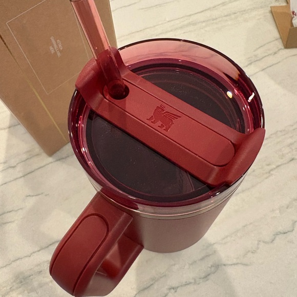 Limited Edition 2024 Holiday Stanley Quencher 40 oz. Tumbler NIB - Picture 4 of 7